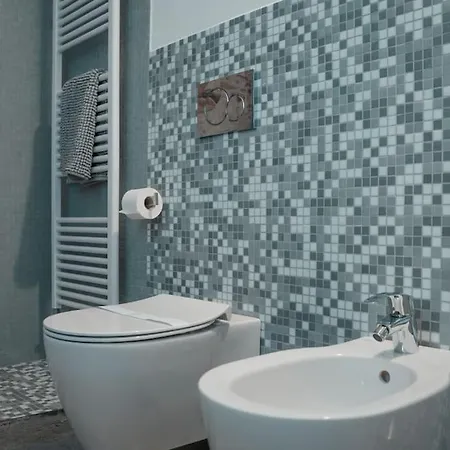 Recinto Nobili 3 - Private Parking Su Richiesta