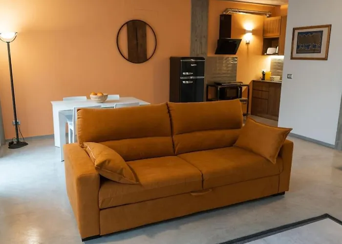 Recinto Nobili 3 - Private Parking Su Richiesta * Asti
