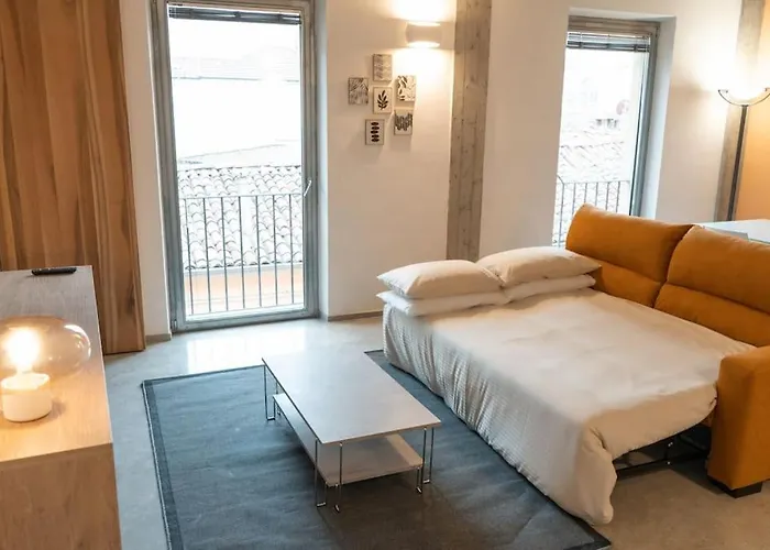 Recinto Nobili 3 - Private Parking Su Richiesta