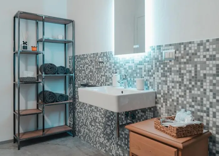 Recinto Nobili 3 - Private Parking Su Richiesta * Asti